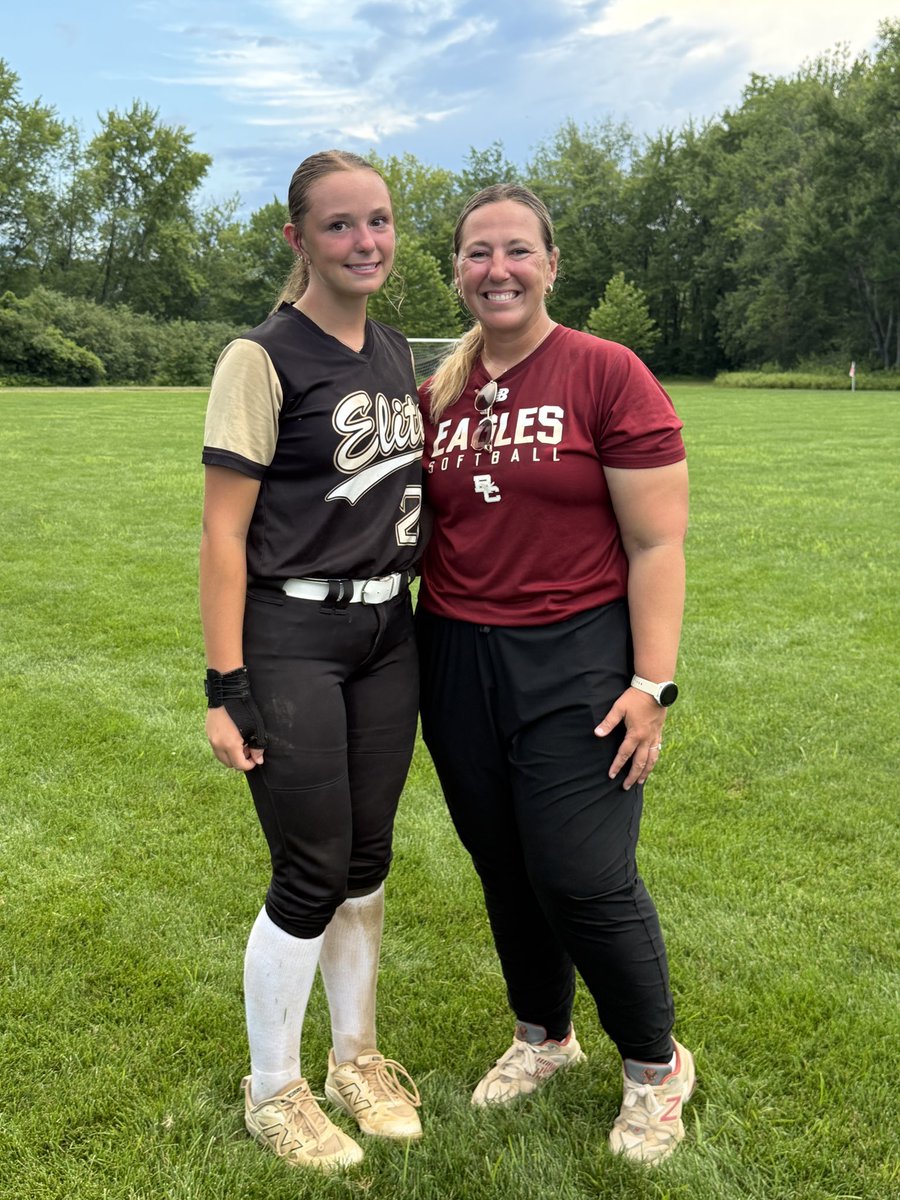 Tempy2029's tweet photo. Biggest thank you’s to all of the coaching staff for making Camp 61 a great experience and getting to meet some face to face for the first time. Another big thank you to the Deroches for letting me stay with them this week! 

@PrepSoftball 
@los_stuff @LineDsoftball
@SunilSportsNews @SoftbalAmerica @ExtrainningSB @SoftballRecruit
@KaylaLombardo11
@CoastRecruits @BradyVernon
@IHartFastpitch @UWAA_United
@NEEliteSoftball @AddisonDeroche @PCfriarsoftball @KelseyChrist221
@BC_Softball @CoachKrysiak @STAHawksSB @SNHU_Softball @FSU_Softball @Coach_Alameda