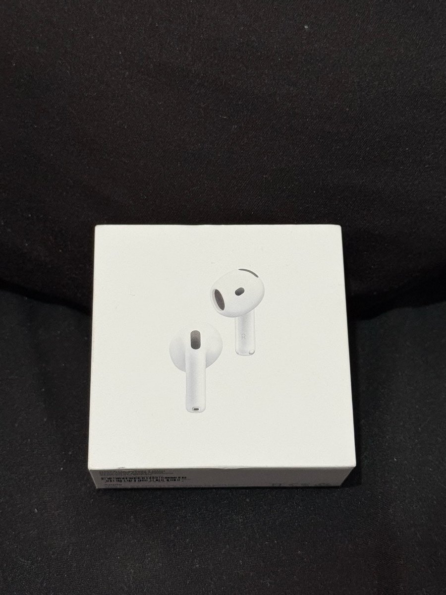 _kunderstorm's tweet photo. WTS LFB 

airpods 4 with active noise cancellation

Bought in the US last year. 

Bought for 13,000. 

Selling for 9,000. 

Slightly Negotiable 

rfs: extra pair

(bilhin n'yo na po, badly needed po ng funds 🥹)

tags: wts lfb airpods 4 w anc apple airpods https://t.co/O95tuTqCbn