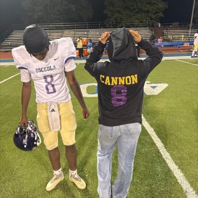 CoachZackGoodFB's tweet photo. '29 Preseason Head Hunter WR Rankings:
1. @jaylonthe8 6'0 180 Osceola, AR
2. @RAJOBAK10 6'0 170 Peoria, IL
3. @SamarrionJ22364 5'11 145Rocky Mount Prep, NC
4. @Grindwithmani_ 5'9 163 Ridgeview, FL
5. @Tommaso_ATH 5'11 165 Italy
6. @kc_myless 6'0 175 Winnetonka, MO
7. @Kai268876558130 6'2 160 Enloe, NC