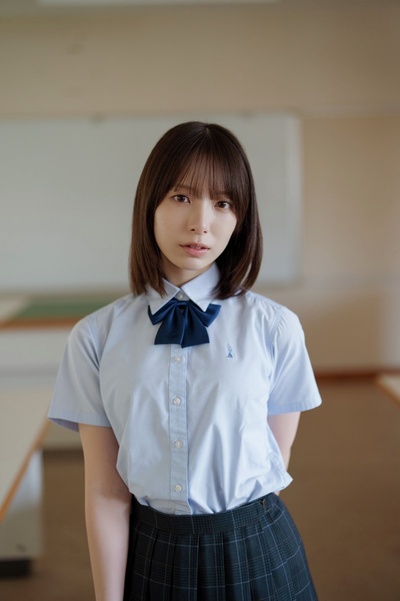 tokyonews_pr's tweet photo. ＼🍧予約受付中🏖️／
夏と制服と美少女たちの青春グラフィティー
「B.L.T. SUMMER CANDY 2026」
8/24(月) 発売

☀️COVER GIRL
#渡辺莉奈（日向坂46）

🍉GIRLS
川端晃菜
山田桃実
坂井新奈
森川優
後藤花
鈴野みお

現役女子高校生アイドルたちが紡ぐ
忘れられない夏──🫧

詳細はリプ欄へ⬇️ https://t.co/By6CiIDrA6