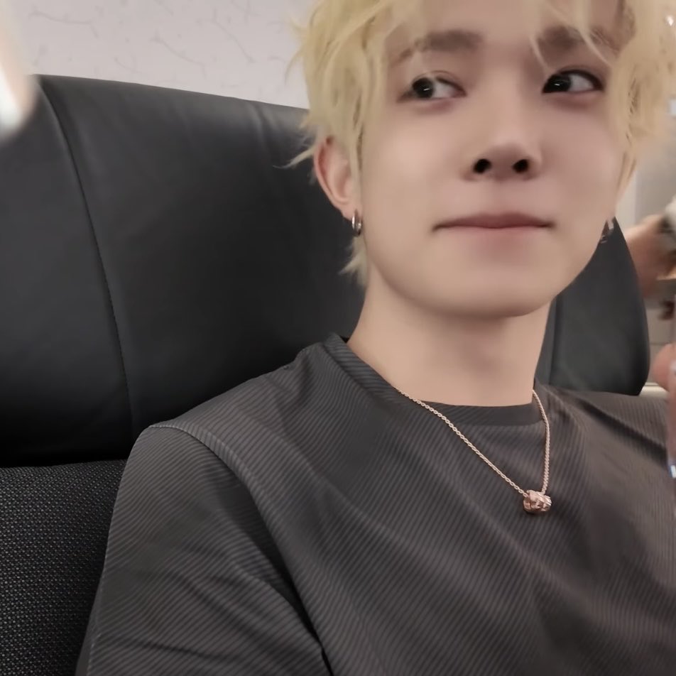 Hambanny's tweet photo. 너므 귀엽ㅋㅋ https://t.co/IfBr49TMgk