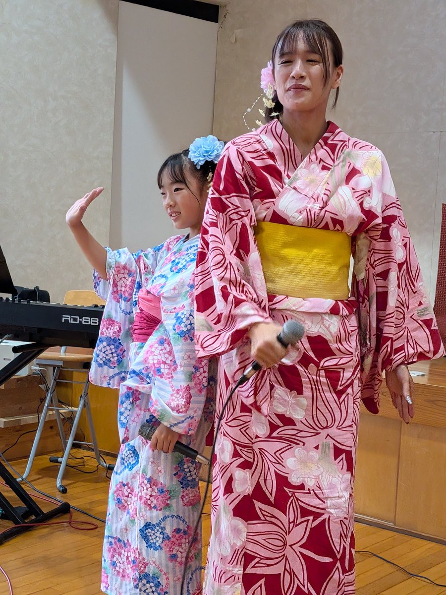htv1985's tweet photo. 8.1方丈地区納涼祭
 #charm チャーム
 #親子ユニットcharm
同じ角度から4枚 https://t.co/aoM0eOkxHg