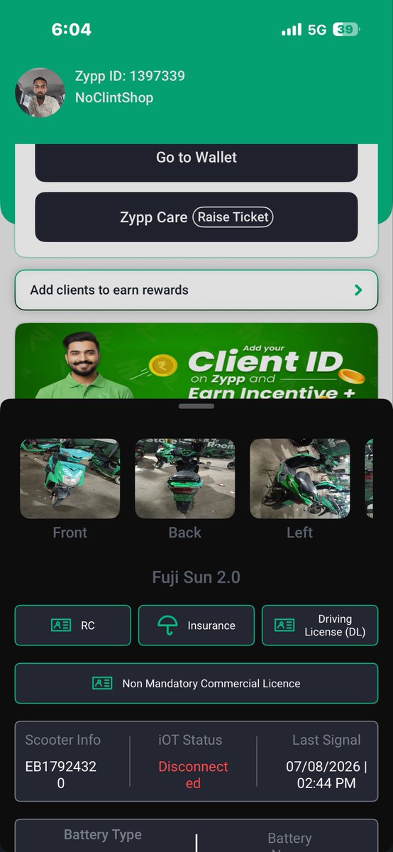 Divyanshuk2006's tweet photo. @ZyppElectric ye sbse bekar h mai yha chor kr jaa rha hu aapki bike ab aap jano kyuki yaha se nearest hub hi 10 km dur h mene sari information de di ha plz aap aa kr le jao apni bike https://t.co/TMQYoEcRaA