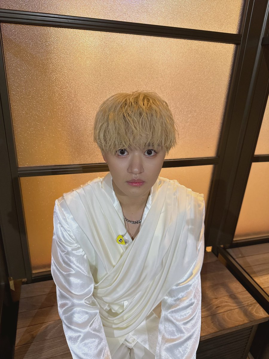 __t412__'s tweet photo. この子どこに行けば保護できますか？🥺 https://t.co/qw4VDniGYZ