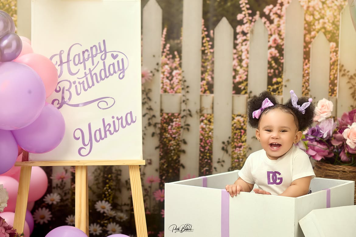 PulseNigeria247's tweet photo. Toke Makinwa unveils the face of her baby girl, as she turns one. 🎊

Yakira Eliana, what a beauty.🥹❤️ https://t.co/sZHH245PT9