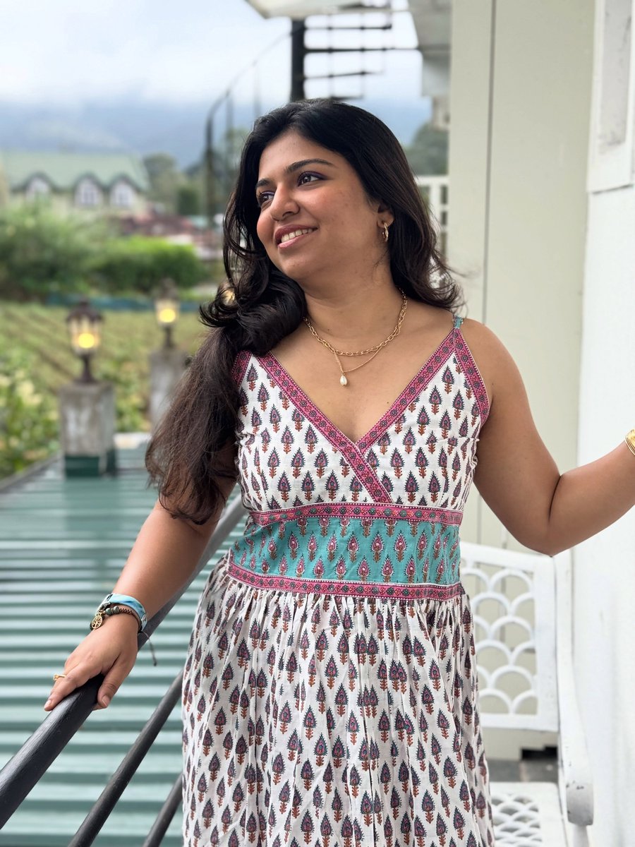 hharryy17's tweet photo. Actress and dubbing artist Raveena Ravi natural look😍😍

Her face card looks something beautiful 😍😍 

Agree? https://t.co/5euraj73SI