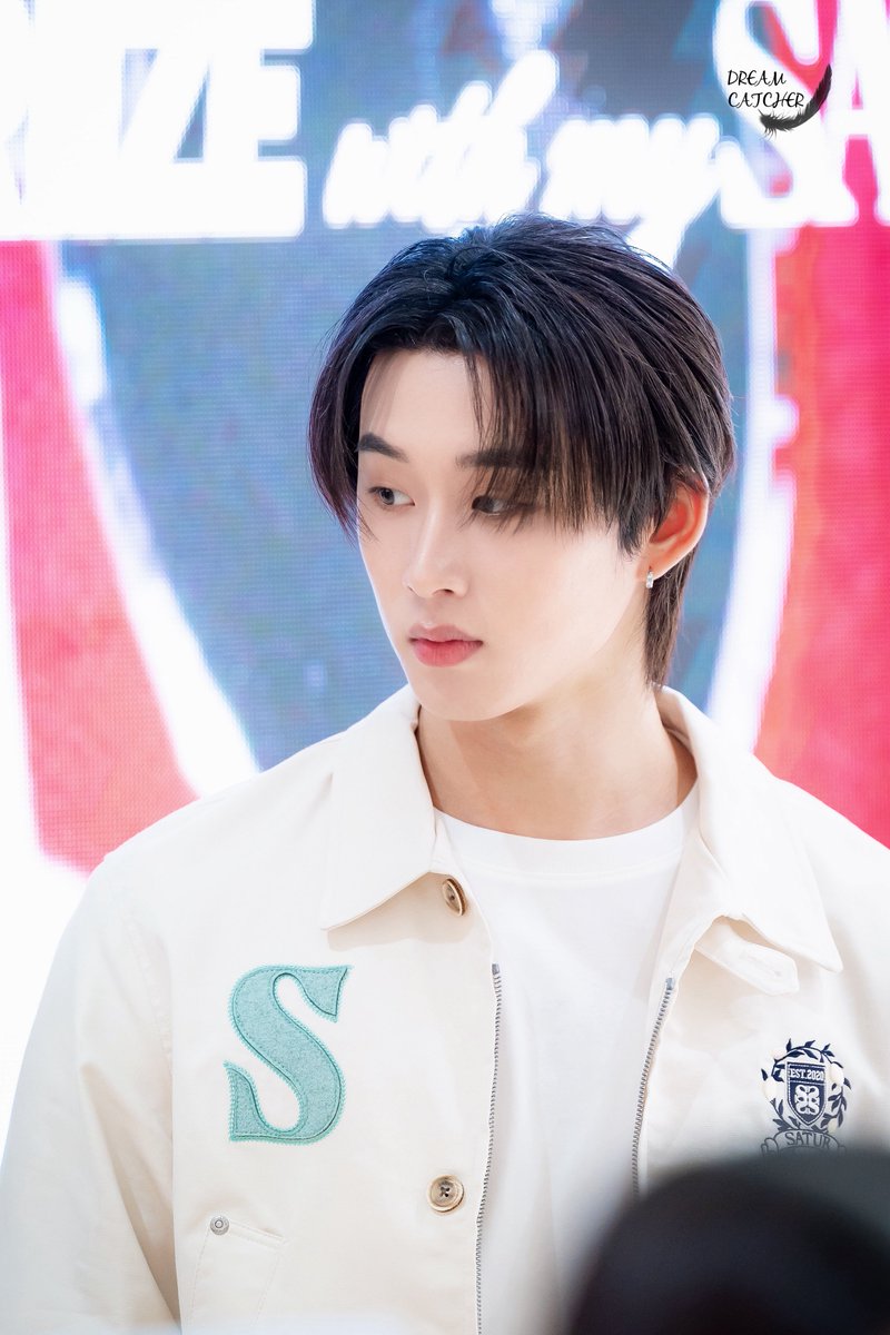 __DreamCatchers's tweet photo. มันอันนั้นอ่ะ มันอันนั้นมากเลย 🫢

#ESTWITHMYSATUR #est_rvp https://t.co/7EBLYGh10K