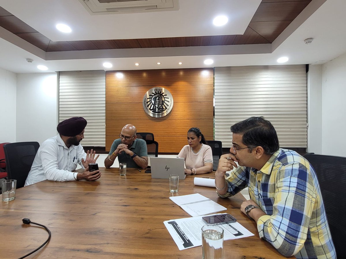 PSCST_GoP's tweet photo. @PSCST_GoP team was happy to connect one-to-one #IPRSession with our State #GRIP Awardee (S. Harpreet Singh) and providing focused guidance on his innovation - Modified Power Tiller and IPR protection. More sessions with State GRIP Awardees in pipeline. https://t.co/eYK5BJQVSD