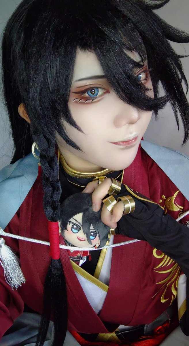 White_K0314's tweet photo. これは自分の胸元からちび出してくれるいずみさん

cos https://t.co/IZAhZVeOhd
