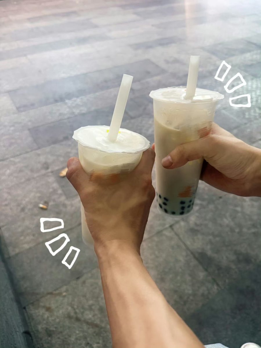 nannaylin's tweet photo. เฮ้ออ~~~หวานกว่าชานมก็เจียงหลี่เนี่ยแหละมดขึ้นเต็มเลย🫠

#JiangLi #JiangHeng #LiPeiEn https://t.co/Ak2UhCP2LL