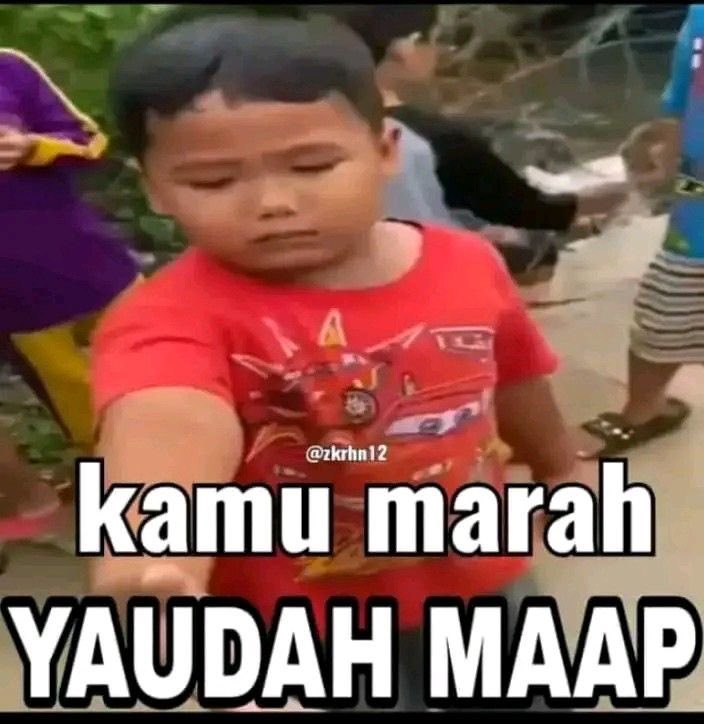 sahhimi's tweet photo. aku ketika pamer ke @rosymatcha kalo beli tahu tek langganan duluan after bapaknya hiatus berbulan-bulan, reaksinya: https://t.co/rkjYTNu38F
