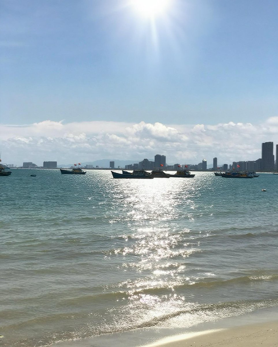 efeebrs's tweet photo. 財布を開いたときの切なさは、世界共通のミステリーだよね。みんなの意見も聞かせてね。 😂
rDaU https://t.co/dyn47TUtUX