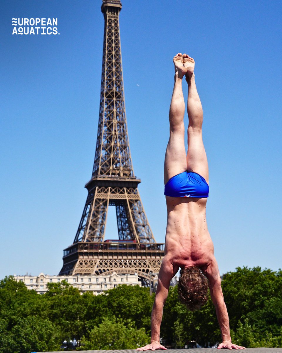 EuroAquatics's tweet photo. Impressive High Diving, iconic views of the Eiffel Tower AND glorious sun? Some might say this makes the perfect day in Paris 👀🇫🇷

#EuropeanAquatics #HighDiving #Paris2026 https://t.co/DYgra8rntf