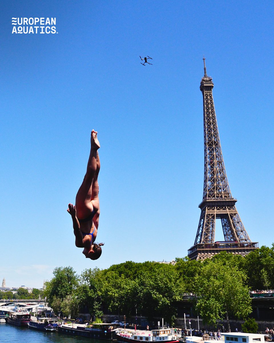 EuroAquatics's tweet photo. Impressive High Diving, iconic views of the Eiffel Tower AND glorious sun? Some might say this makes the perfect day in Paris 👀🇫🇷

#EuropeanAquatics #HighDiving #Paris2026 https://t.co/DYgra8rntf