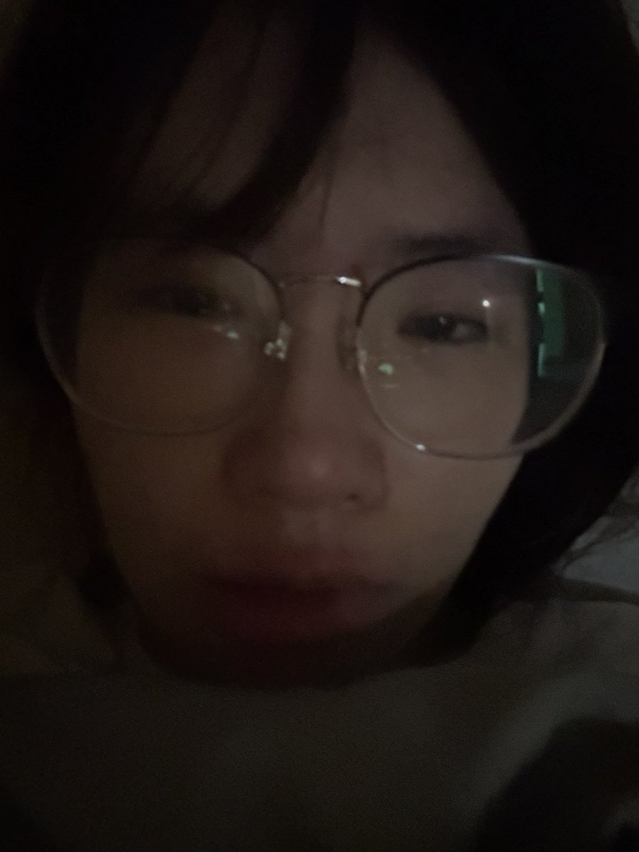 Heliuqwq's tweet photo. 看文我就哭成这样。嗯对 https://t.co/bjuN6sbuiX