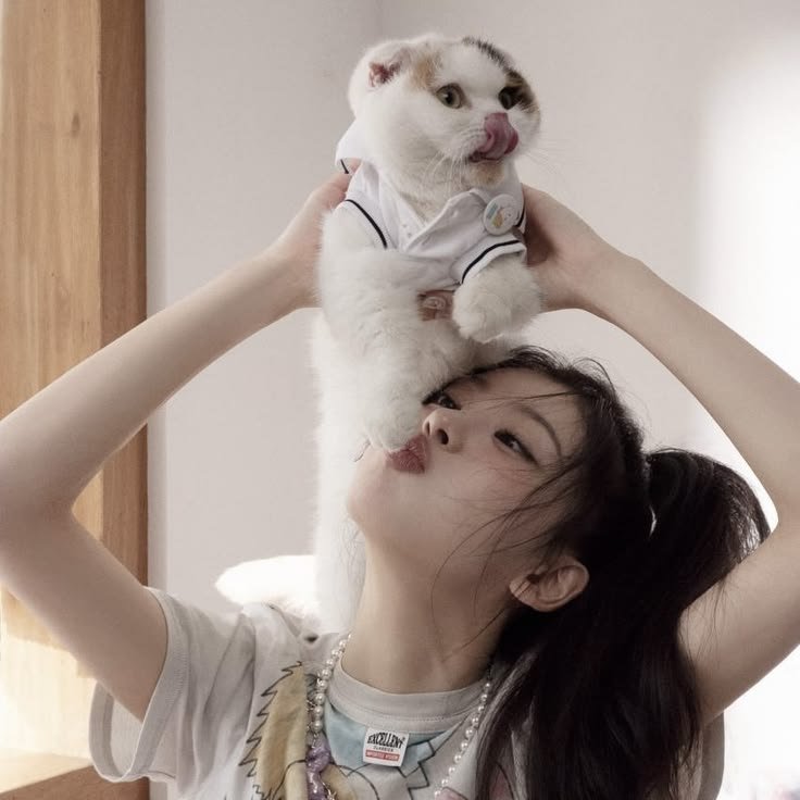 marsunggie's tweet photo. :¨ ·.· ¨:
  `· . buscando mutis  !! 

︶⏝   ꒰ #kpoptwt : #staytwt : #stantwt ꒱
 ۪     ֹ     ✿︎  stay / gllit / fearnot   
  ᰔ    ֹ   🇦🇷    ࣭    she  ₊⊹  isfp ⋆ -18y

𑣲⋆ others: itzy &amp; nmixx 𑁤
     ⋆⭒˚.⋆    ⌗ dni: nsfw, gore, antis, etc

ㅤ♡ +  ↻ = mutis 4ever !! https://t.co/he0RXLnnAh