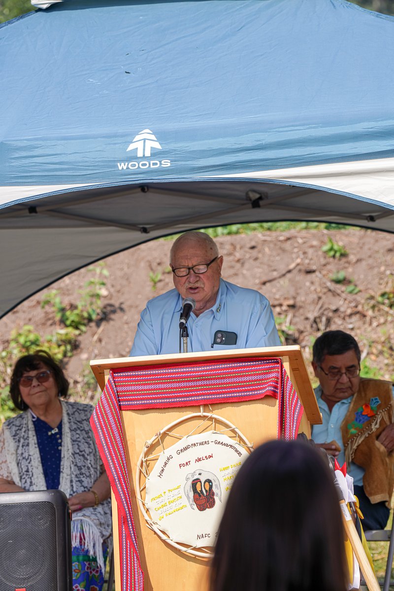 ahma_bc's tweet photo. Last week, AHMA had the pleasure to visit Fort Nelson Aboriginal Friendship Society's (FNAFS) Groundbreaking ceremony for Linda's Friendship Lodge. This project is For Indigenous, By Indigenous (FIBI).
https://t.co/TPML5JIkx2
#Groundbreaking #Affordablehousing #Northern https://t.co/LlHuz0wEq8