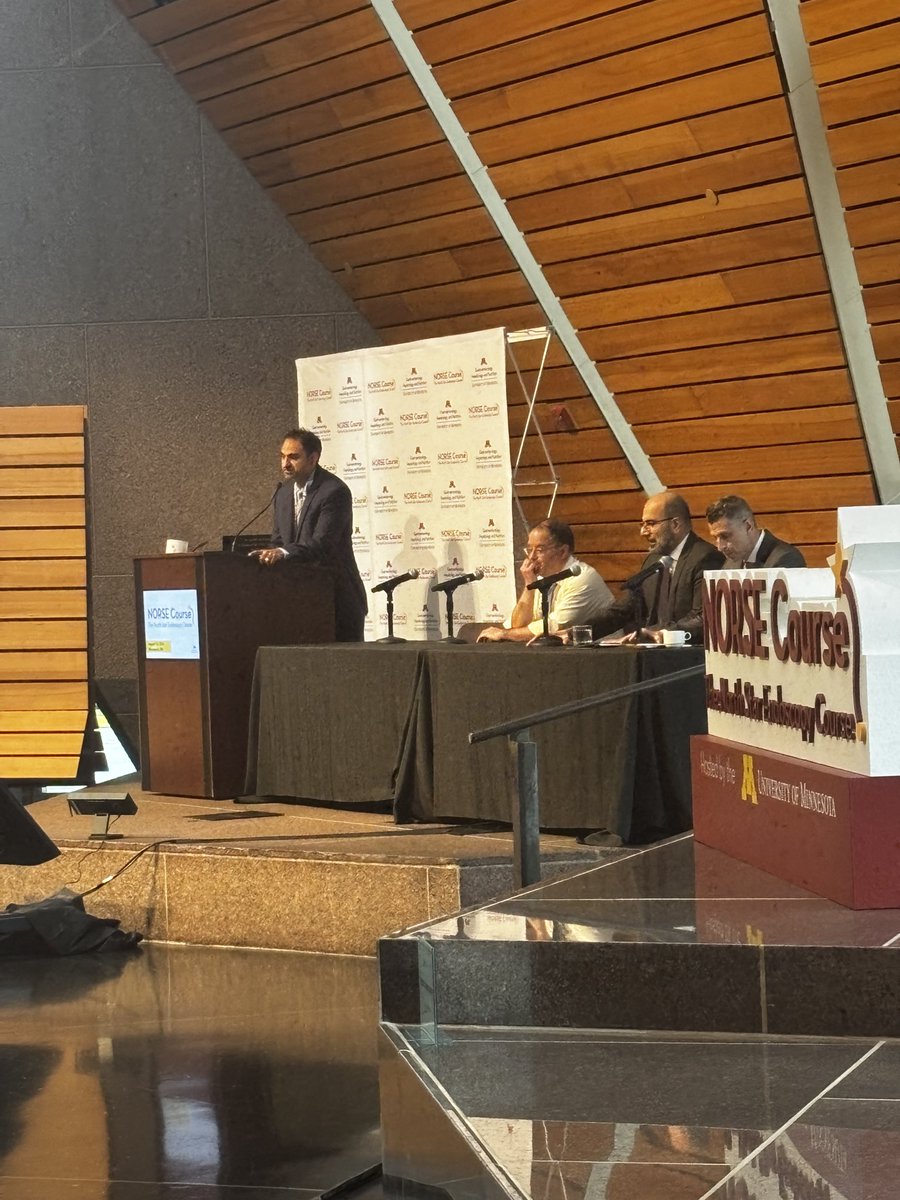 UMN_GIHep's tweet photo. Kicking off session #3 is Dr. Karthik Ramanathan with his talk, “Living Donor Transplant- UMN Experience”

#norse26 #norsecourse26 #LiveEndoscopy https://t.co/cuHwVkuLOh