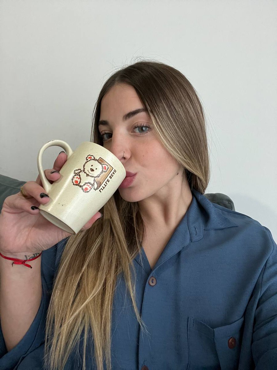 zoebbyy_'s tweet photo. J’adore te sentir palpiter contre ma langue, c’est le son le plus excitant du monde pour moi 💓 https://t.co/qLE0ofPaX5