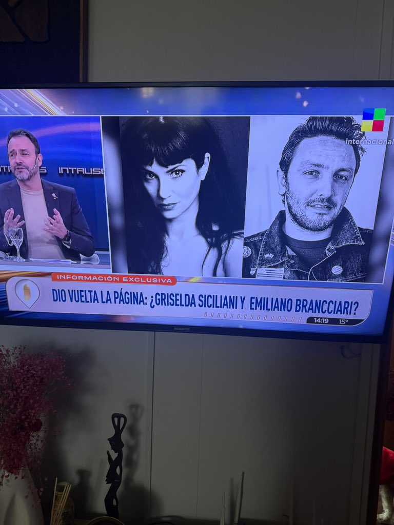 EGBrancciari's tweet photo. Me mandan esto que  es cualquiera!! 
La admiro mucho, pero no nos conocemos. https://t.co/c4sacl95tK