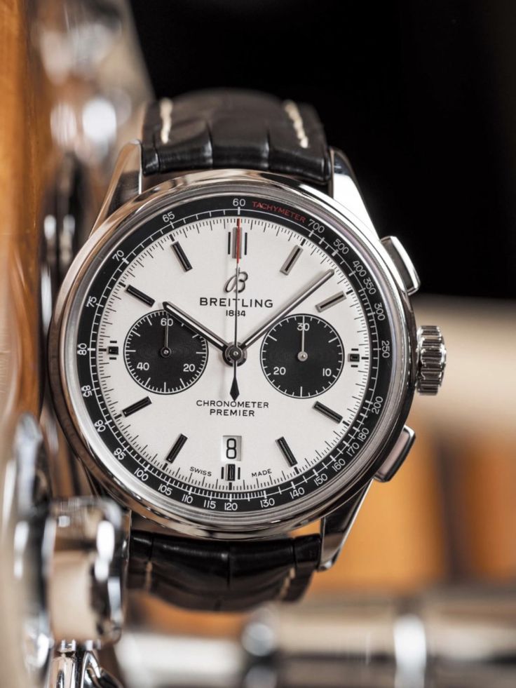 Prime_Asthetic's tweet photo. Breitling Premier proves that true elegance never needs to be loud.
Would you wear this over a Rolex? 👀 https://t.co/3ltFBFa5VK