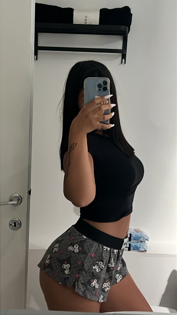 RebeckaHasid's tweet photo. HOME 😈 https://t.co/sitbE7eobG