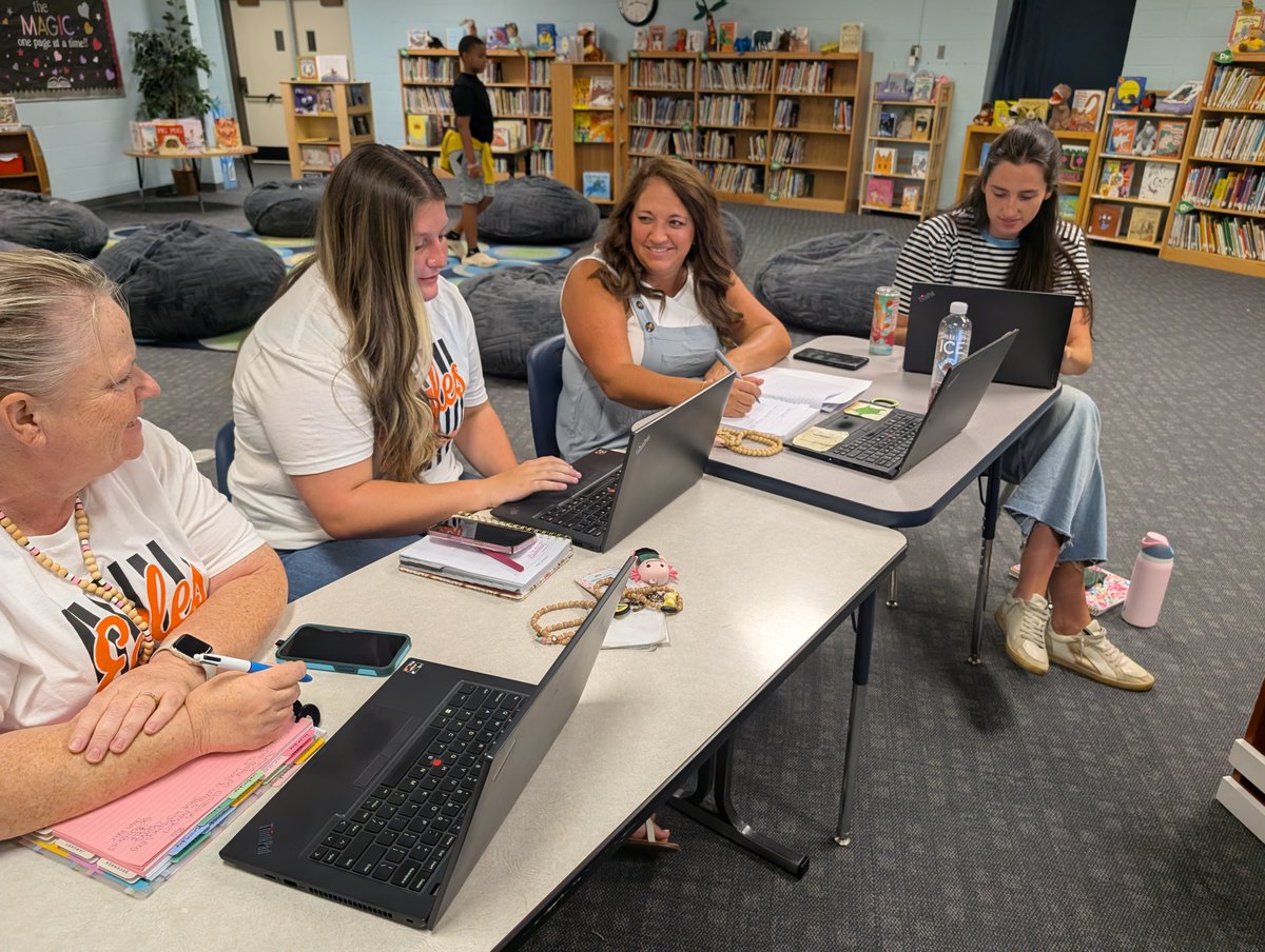 jcpsnc's tweet photo. Our faculty and staff came back this week and hit the ground running! We can't wait to see our students back next week! #jcpsnc #ElevateJCPS #JCSPTogetherWeSoar https://t.co/qYB72htV3d