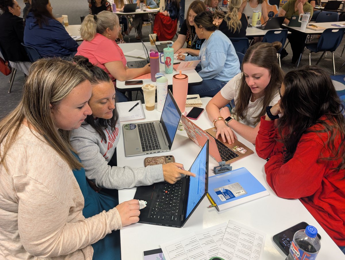 jcpsnc's tweet photo. Our faculty and staff came back this week and hit the ground running! We can't wait to see our students back next week! #jcpsnc #ElevateJCPS #JCSPTogetherWeSoar https://t.co/qYB72htV3d