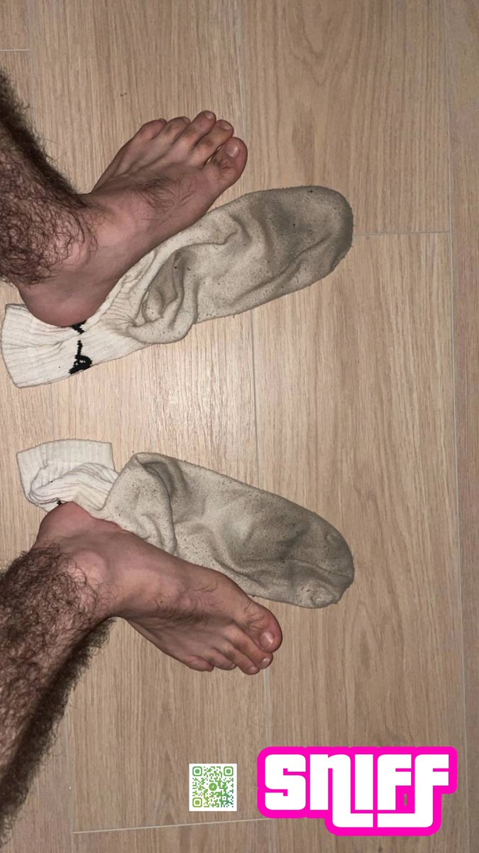 sniff_75's tweet photo. 🇲🇫 Regardez l’état des chaussettes de ce jeune Français de 18 ans…

🇺🇲 Look at the state of this 18-year-old Frenchman's socks…

#sub #feet #Dominant #Aftercare #Dom #Kink #Submissive #Submission #sock
#dirtysock #alpha #casmaster #master #gay #gayx #slave #moneyslave #french https://t.co/BKmLp9fbhT
