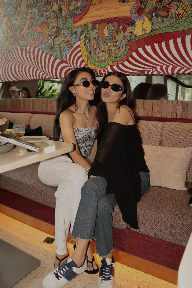 ayeezeddin's tweet photo. فدای دختر خانومای ناز 🎀 https://t.co/rCQs6CN1sO