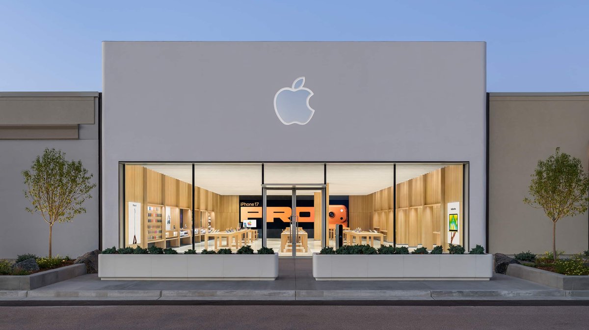 RetailArchive's tweet photo. The New #Apple The Promenade Shops at Briargate is now open. 

Images via @Apple, @BenG14445377, and @MacMagazine https://t.co/hLFUvxzfOU