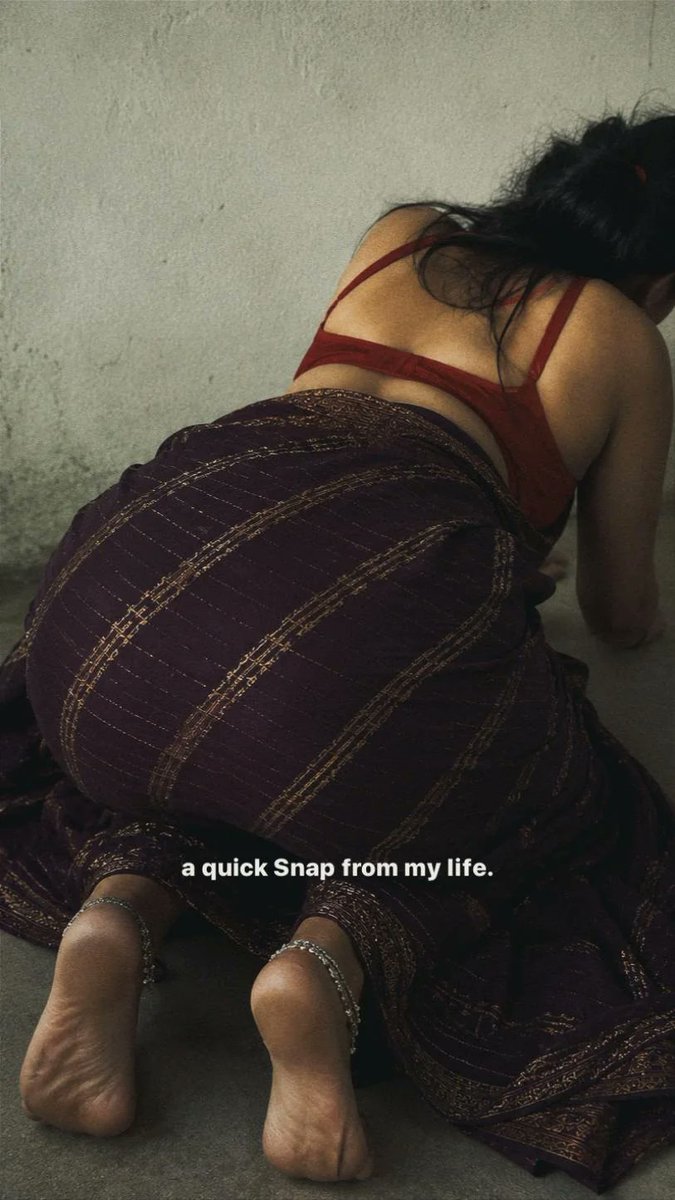Cuck_Influencer's tweet photo. It's really tough for u to take a pic of ur wife without her knowing and sending it to her bull like left pic.
Where as her bull from office makes ur wife topless and send u pics without any hustle.ur wife is owned by her bull  physically and mentally making u  CUCKY for life https://t.co/a43meDWoMY