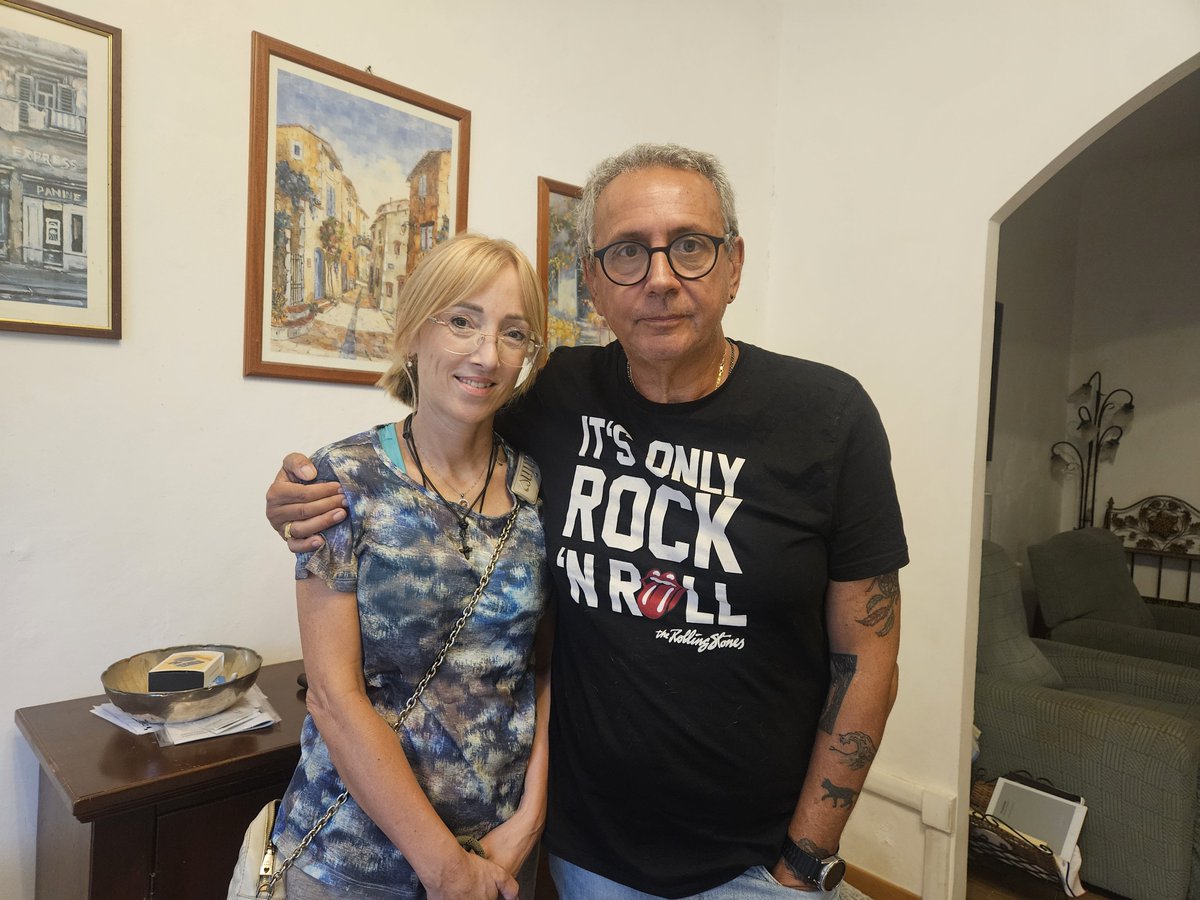 DelMax64's tweet photo. È passata a trovarmi @barbarab1974 https://t.co/B9BBwaaNQ3