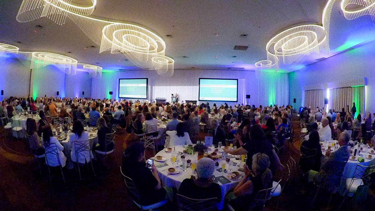 azedschools's tweet photo. Superintendent Horne kicks of the Arizona Education Foundation Back to School Breakfast with a heart-felt "Thank you for all you do!" to teachers, administrators, and preK-12 educators from across the state this morning.
He highlighted the great academic testing achievements and school safety gains achieved over the last four years and a continued pledge to fight for higher teacher salaries.
The crowd of over 500 gathered to present "Teacher of the Year" honors and induct education leaders into the "Arizona Education Hall of Fame"