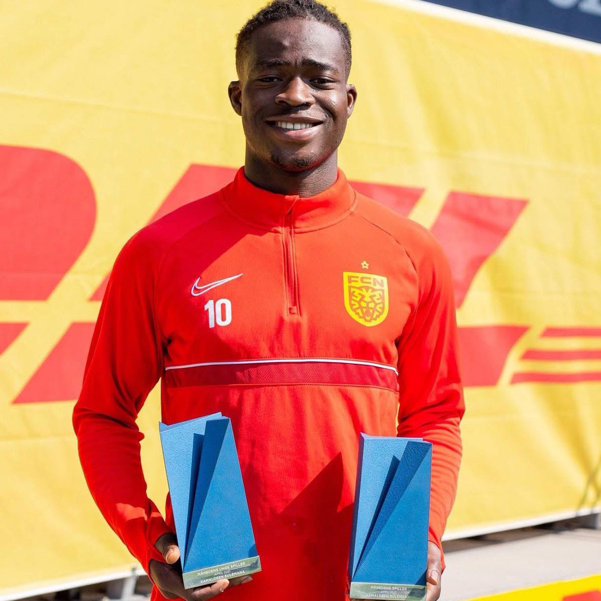_owurakuampofo's tweet photo. FC Nordsjaelland record sales:

🇬🇭 Caleb Yirenkyi €30M
🇬🇭 Ernest Nuamah €25M
🇬🇭 Ibrahim Osman €19.5M
🇩🇰 Conrad Harder €19M
🇬🇭 Kamaldeen Sulemana €17M

It’s a Ghanaian thing. 🇬🇭 https://t.co/O8wOZvS0pP