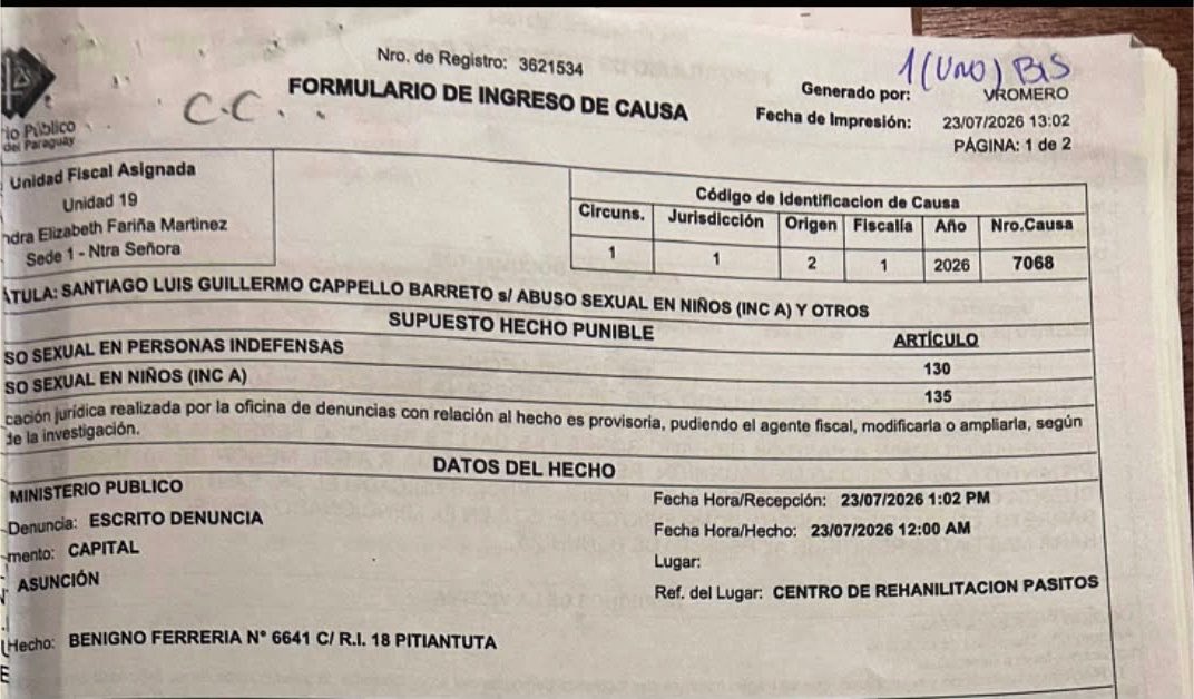 rickyalderete's tweet photo. ¡Esto es una locura! Un hombre de 42 años habría abusado sexualmente a un niño de 10 años y una niña de 7 años. Ambos con discapacidades físicas y limitaciones para hablar. El hombre era fisioterapeuta de la clinica de Rehabilitación Pasitos. Los niños eran sus pacientitos. https://t.co/1bwIpX6GRo