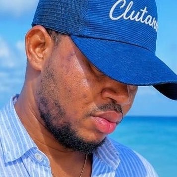 Clutar_Donzo's tweet photo. #NouvellePhotoDeProfil https://t.co/LYg4PHgLqZ