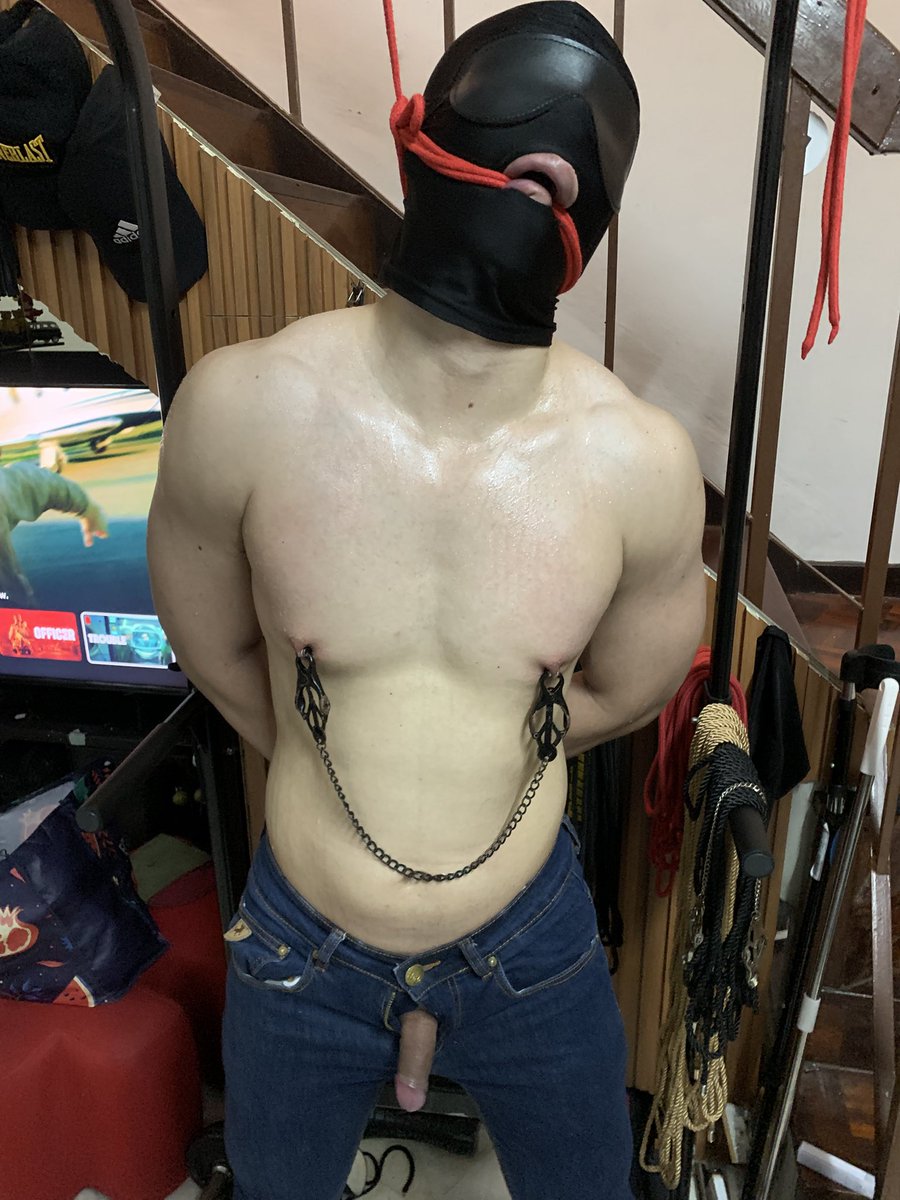John02Master's tweet photo. His life on weekend😈😈😈 https://t.co/sWRiDyCr0v
