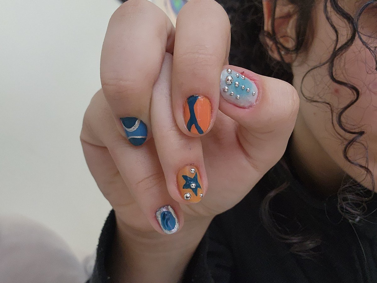 matzcombo's tweet photo. unhas da semana :D https://t.co/JYdLzWwxQj