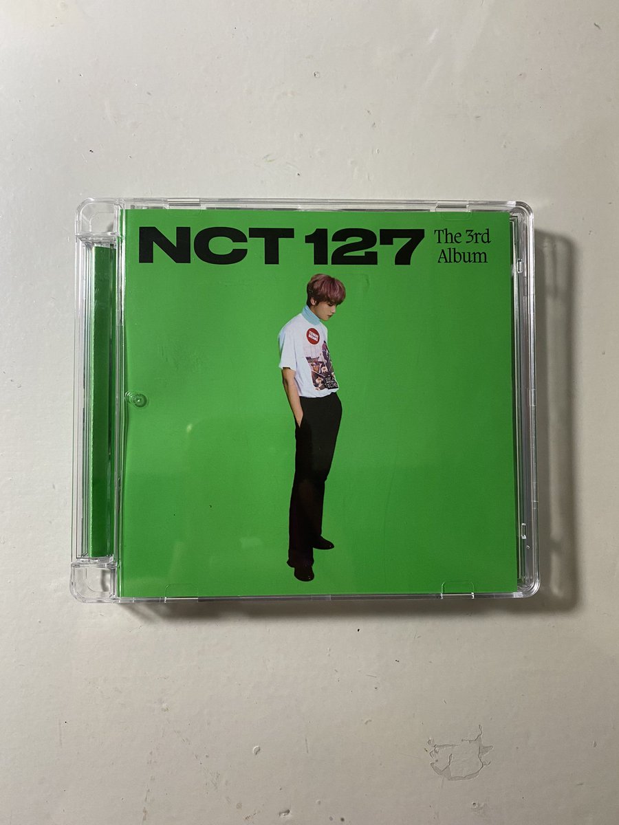 aroilex's tweet photo. wts lfb ph 🛒 *·˚ 

NCT 127 Seoul City Ver. + HC jewel case  𓋰  php 800

- original price: 1.3k
- cover has a large scratch 
- complete inclusions
- jewel case has no inclusions
- price is negotiable
‍
[🏷️ nct yuta doyoung haechan sticker lemonade jaehyun wtb] https://t.co/I8eu7GC2YE