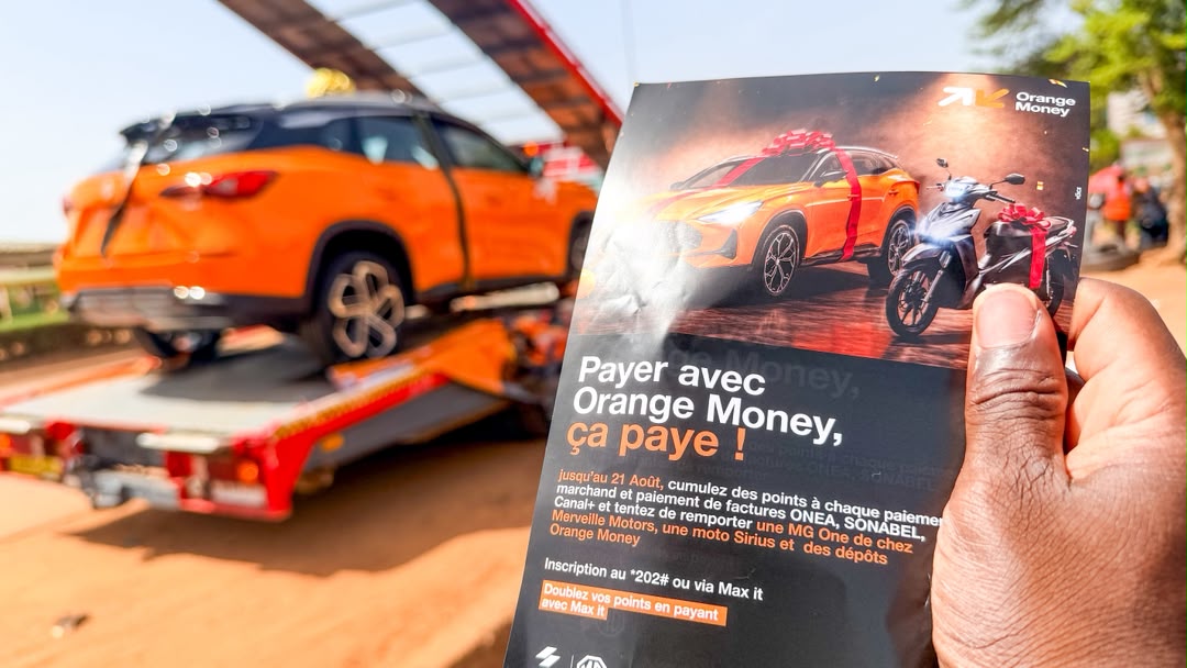 Orangemoneybf's tweet photo. 𝐋𝐚 𝐆𝐫𝐚𝐧𝐝𝐞 𝐏𝐫𝐨𝐦𝐨 𝐎𝐫𝐚𝐧𝐠𝐞 𝐌𝐨𝐧𝐞𝐲 𝐞𝐬𝐭 𝐚𝐥𝐥𝐞́𝐞 𝐚̀ 𝐥𝐚 𝐫𝐞𝐧𝐜𝐨𝐧𝐭𝐫𝐞 𝐝𝐞𝐬 𝐎𝐮𝐚𝐠𝐚𝐥𝐚𝐢𝐬.

la grande promo se vit sur le terrain, au plus près de celles et ceux qui la rendent possible.
📷 Inscrivez-vous via *𝟐𝟎𝟐# 
#GrandePromoOM https://t.co/EftQAmlmO2
