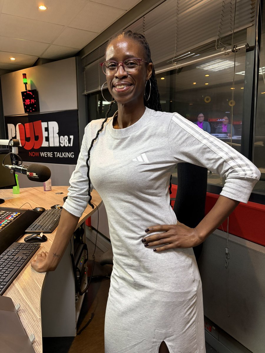 Powerfm987's tweet photo. Ending the week on high note !

Welcome to #POWERWeekend with @Clem_Mabena from 20:00 until 22:00.

📺: DSTV Channel 889
🌍Live stream: https://t.co/gIfq3iZpxr https://t.co/5B4U6JRkkP