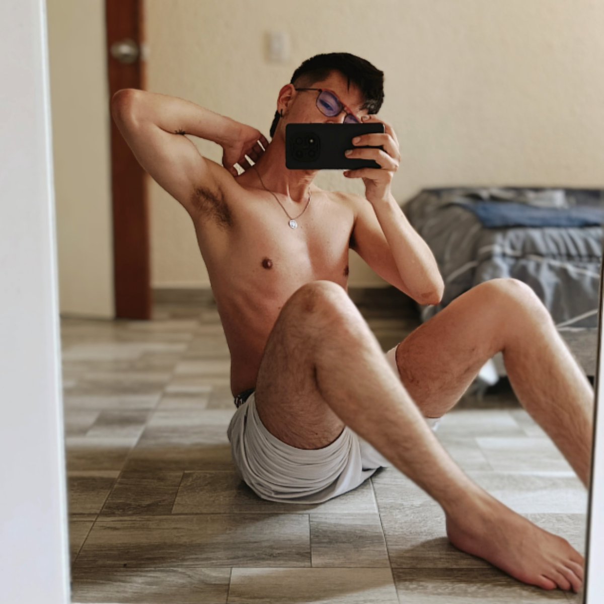 YourLatinBoyy's tweet photo. https://t.co/5oWnp1hTHD