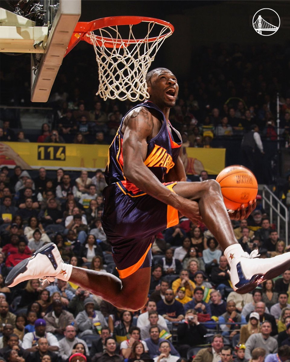 warriors's tweet photo. Some moments never fade. 

Jason Richardson's 2002 dunk contest is one of them😤 https://t.co/skH8eDkqjO