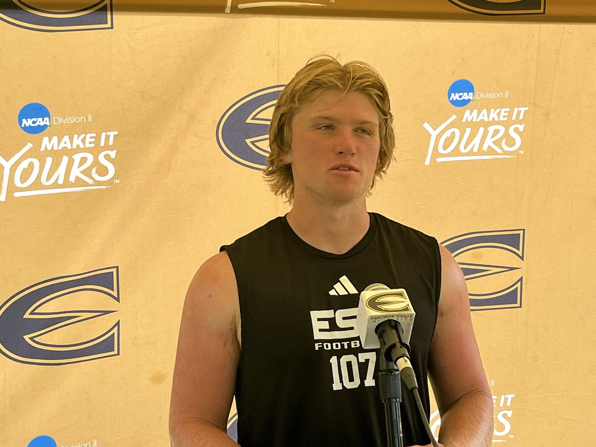 ESUSports's tweet photo. Today at the interview tent we started talking with the @esuhornetsfb offense and quarterbacks 
Ben Harris
Jamison Sarver
Josh Burdick
and QB Coach Brayden Gleason
along with HC Garin Higgins. 
#StingersUp #UNIT https://t.co/Wz2vZtPtyC