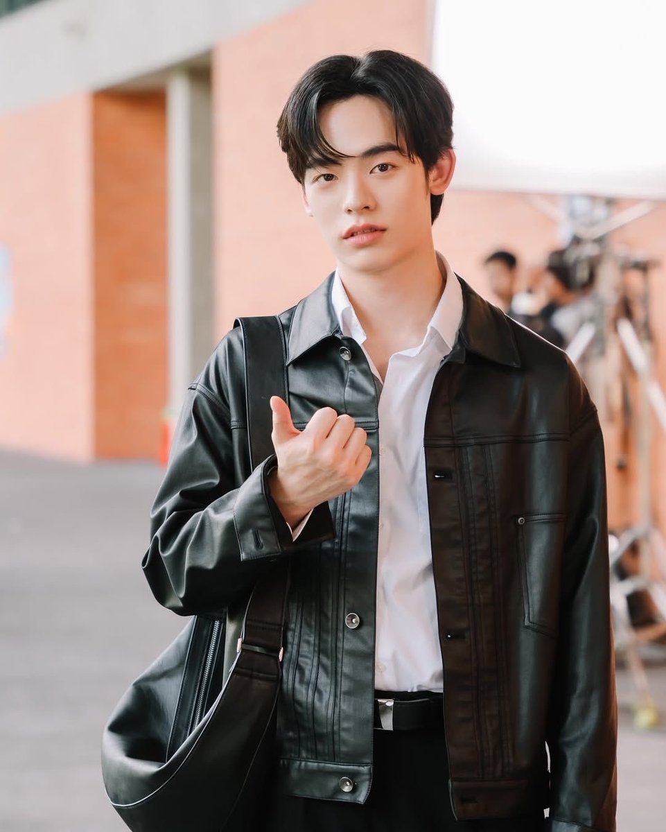 bleptee's tweet photo. welcome back Punlee
 #DMDinUSAxTMKTTP https://t.co/pKz4zDVXg9