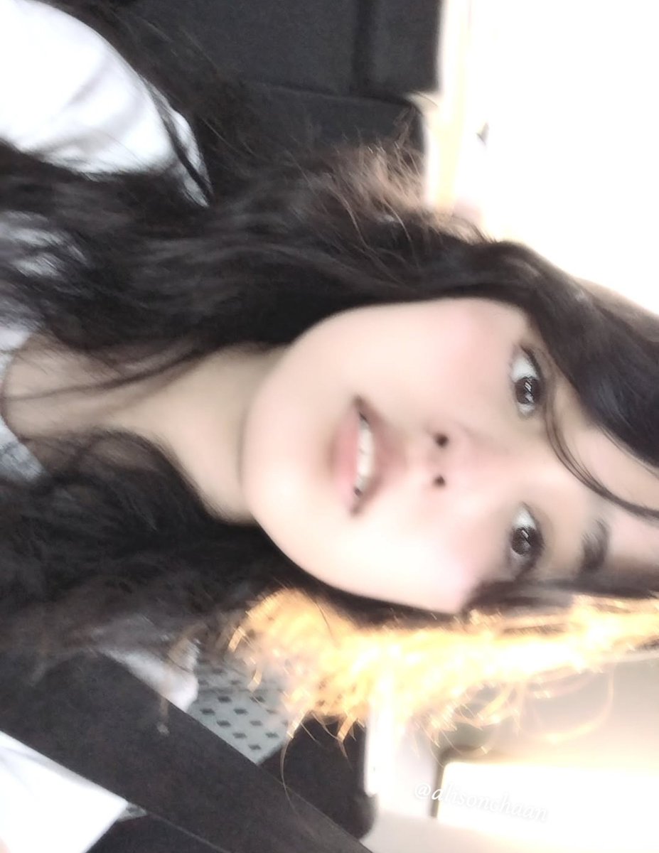 Alisonchaan's tweet photo. Así que... Vayan a ver qué subí en instañam ñeñee :D https://t.co/DE9VFWJ05a