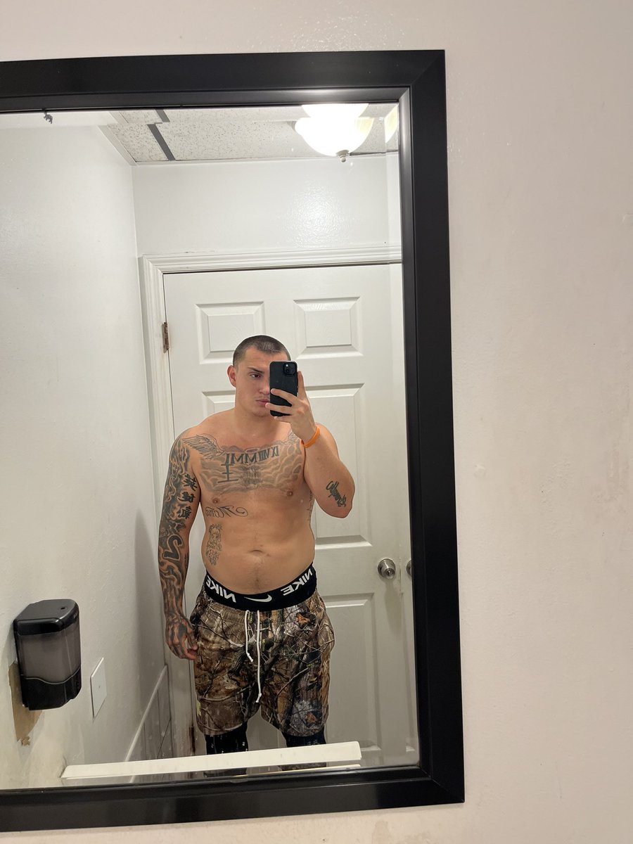 Daddyprodigy2's tweet photo. Links in my bio felllasss💪🥵 #leaks #nsfwtwt #nsfw #sexy #body #viralㅤㅤ #onlyfans #fansly #bbc #guys https://t.co/t3q3hN7cGg