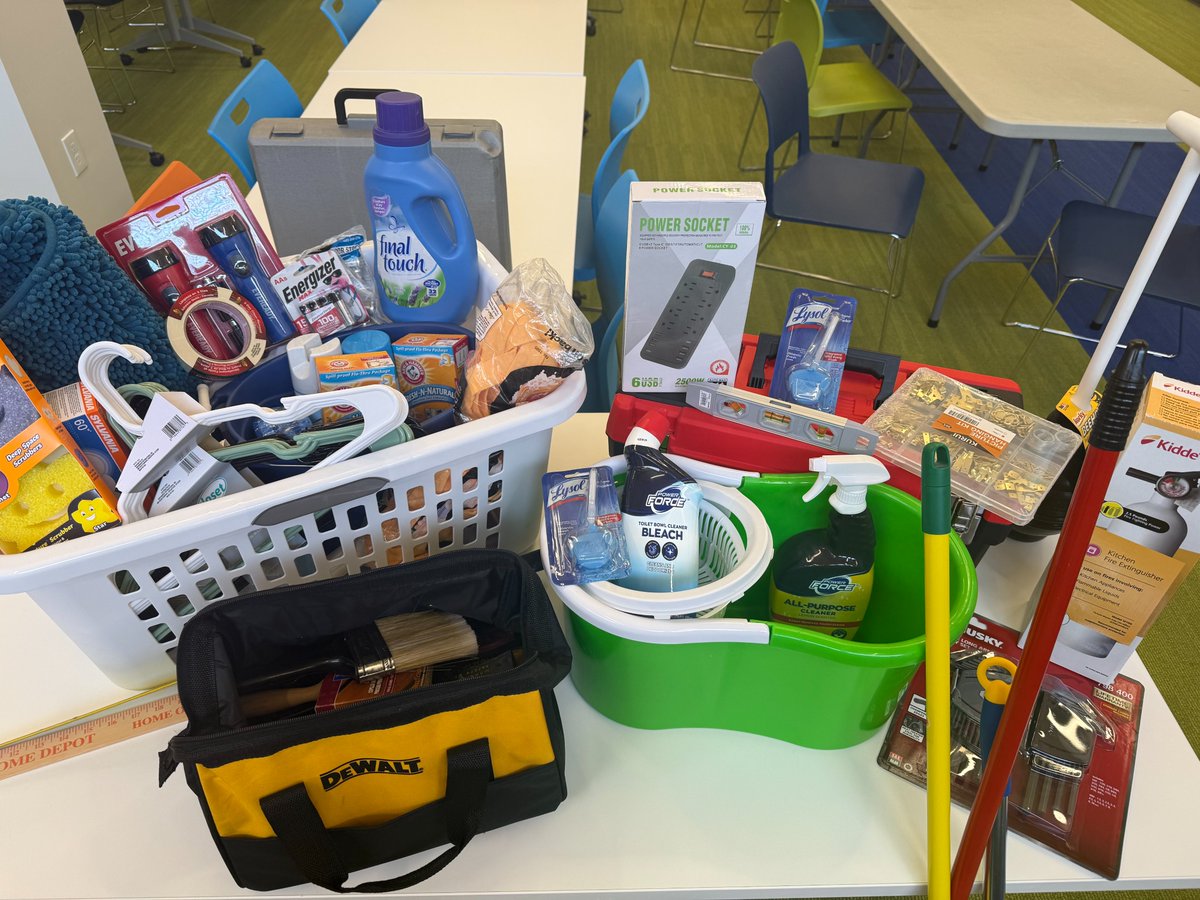 CLEHabitat's tweet photo. Thank you to Church of The Resurrection in Solon  for collecting items for Welcome Home baskets for our Habitat Homebuyers. It is always nice to walk into your new home and see a little gift that someone is thinking of you.  Thank you, Resurrection, for being so caring and thoughtful.