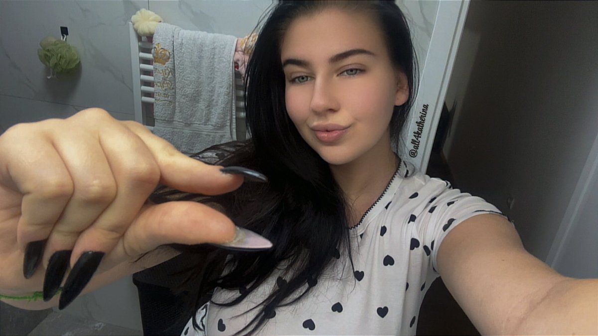 all4katherina's tweet photo. Wow, so tiny and miserable :3 https://t.co/7oDRunILsH